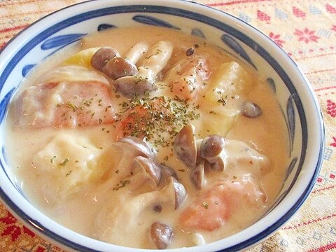 鮭ときのこの豆乳クリームシチュー♪